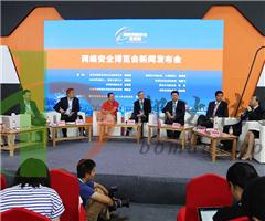 使用座駕式小型壓路機(jī)的碾壓技巧