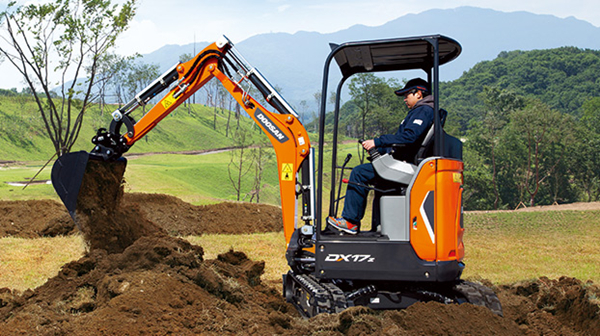 斗山小挖機保養